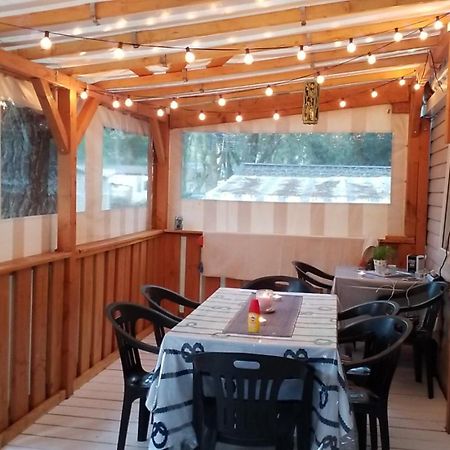 Mobil Home Aventura 6-8 Personnes Tout Confort Сен-Бревен-ле-Пен Екстер'єр фото