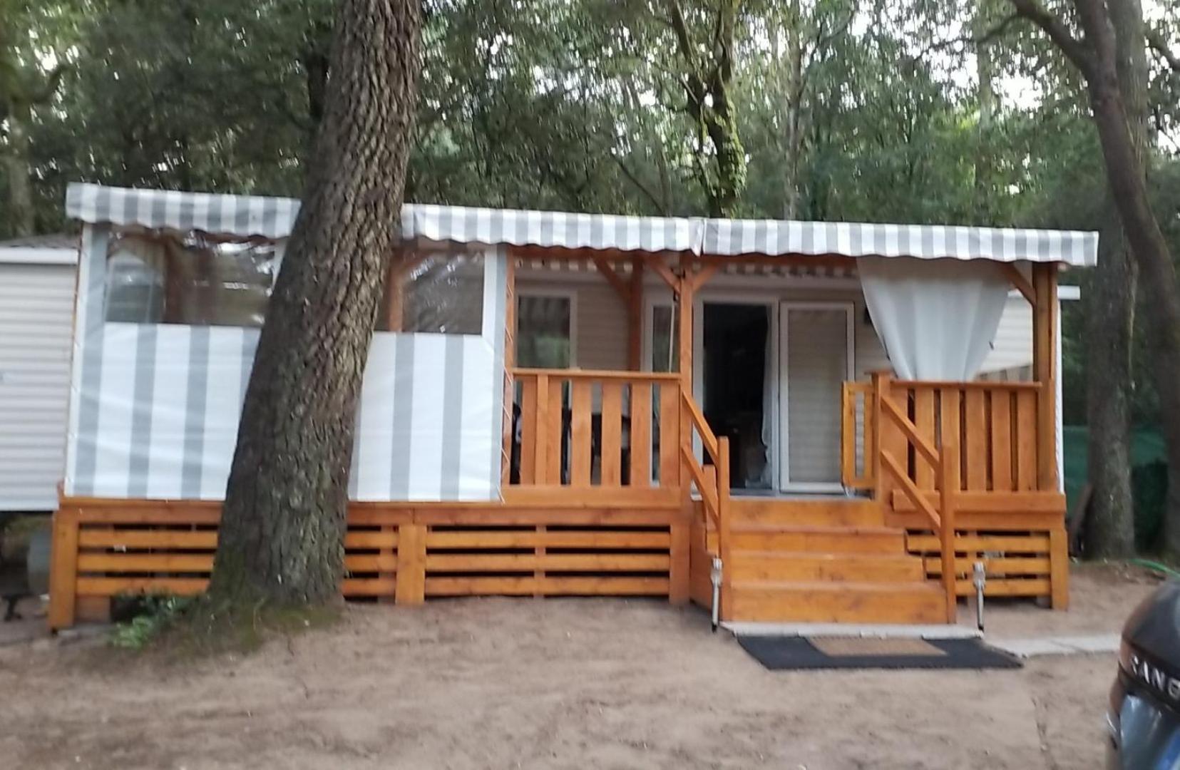 Mobil Home Aventura 6-8 Personnes Tout Confort Сен-Бревен-ле-Пен Екстер'єр фото